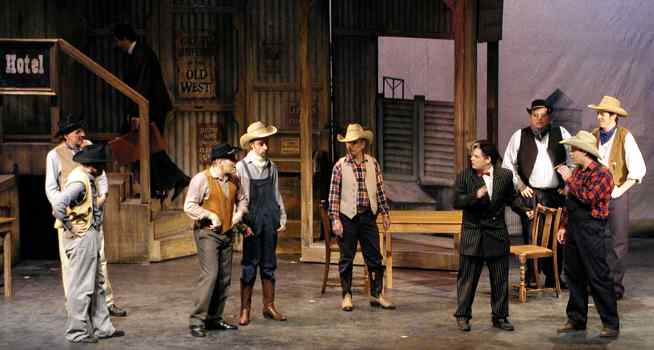 http://www.musicals.org.uk/images/crazy/p5072005.jpg