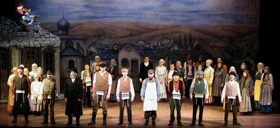 Fiddler on the roof: Tradition